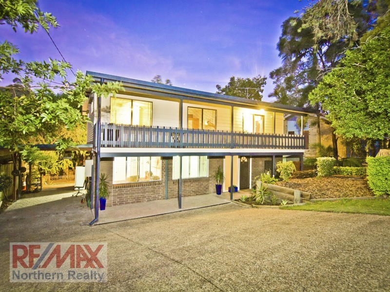 60 Folkstone Ave, Albany Creek QLD 4035