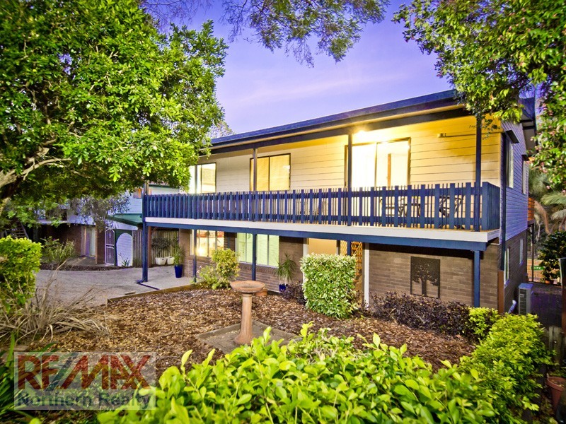60 Folkstone Ave, Albany Creek QLD 4035