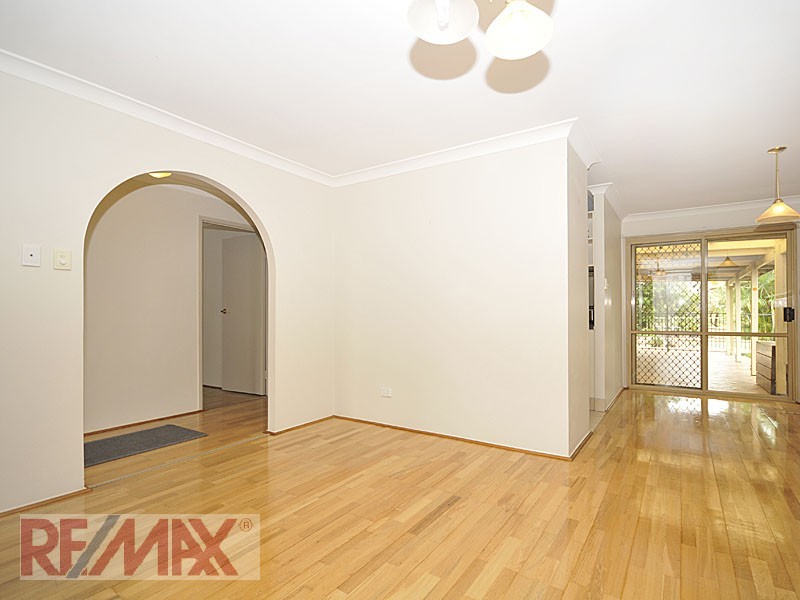 14 Cathy Ct, Albany Creek QLD 4035