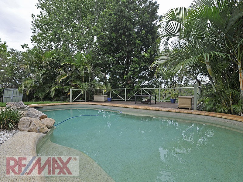 14 Cathy Ct, Albany Creek QLD 4035