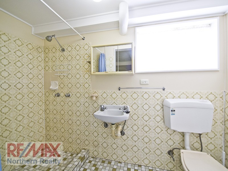 2 VALIS STREET, Aspley QLD 4034