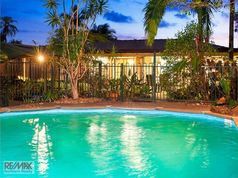 6 Twilight Court, Regents Park QLD 4118