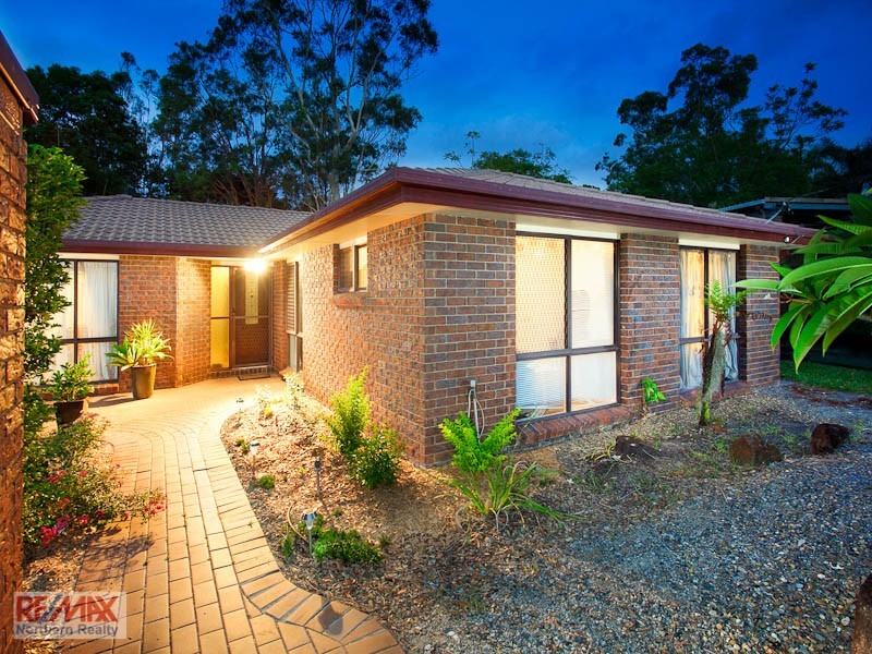 6 Twilight Court, Regents Park QLD 4118