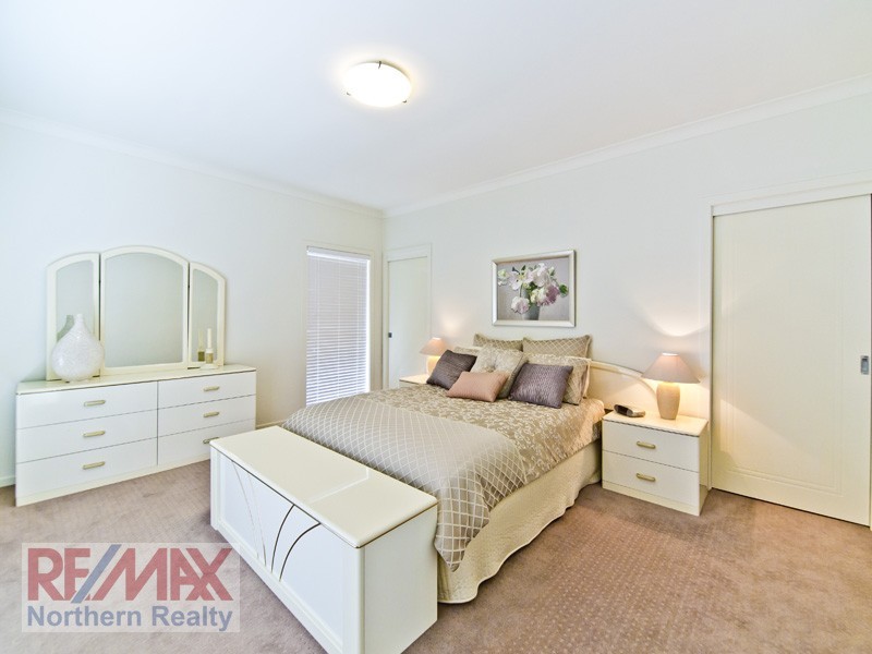 2 Jubilee Court, Eatons Hill QLD 4037