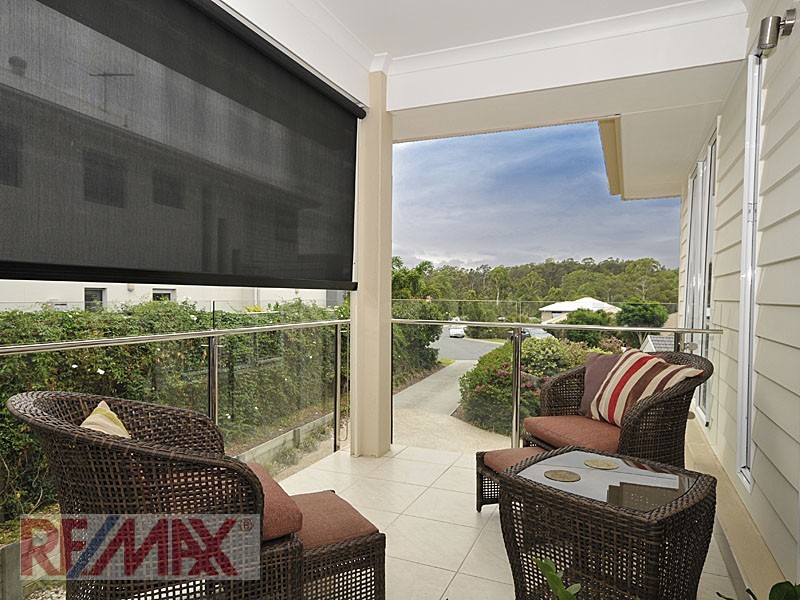 15 Buttonwood Cl, Albany Creek QLD 4035