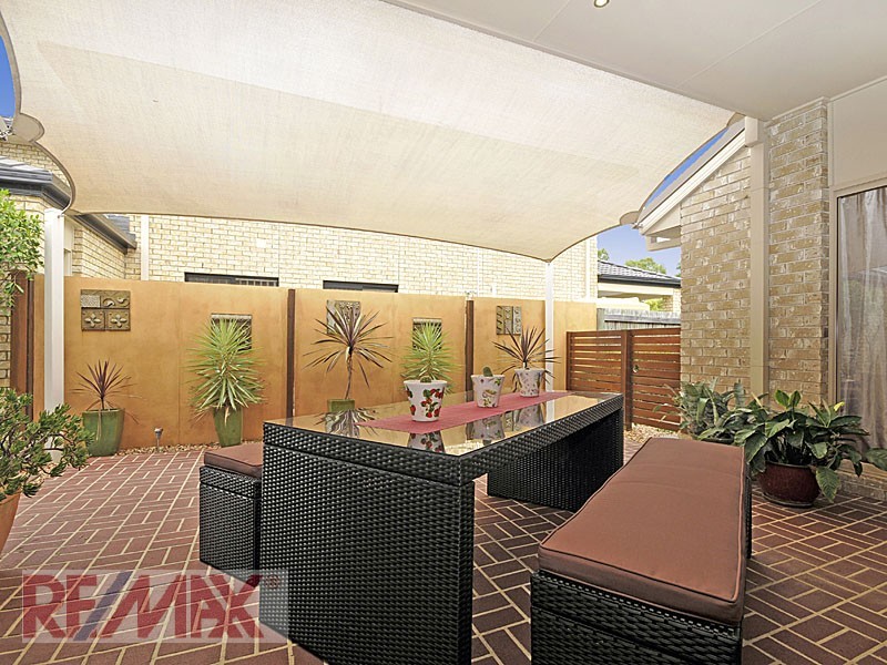 4 Petrie Cr, Aspley QLD 4034