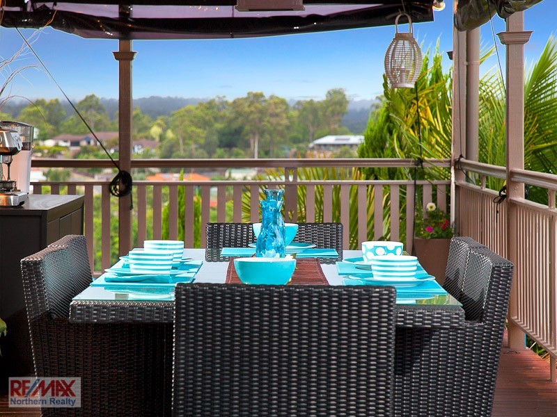 26 Glendore Court, Eatons Hill QLD 4037