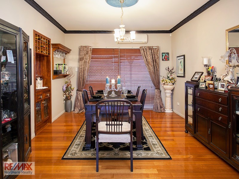 26 Glendore Court, Eatons Hill QLD 4037