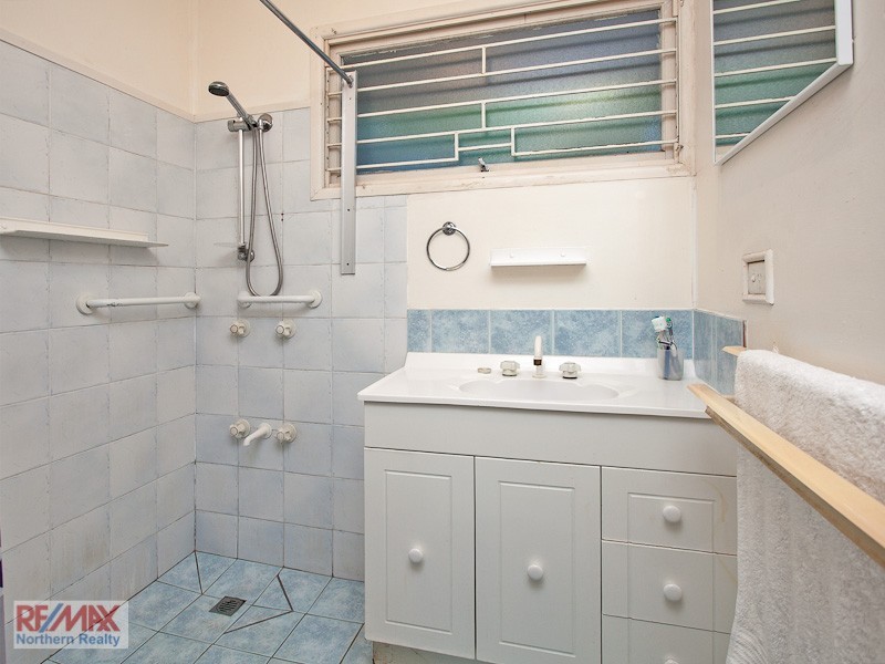 3 Jacaranda Drive, Albany Creek QLD 4035