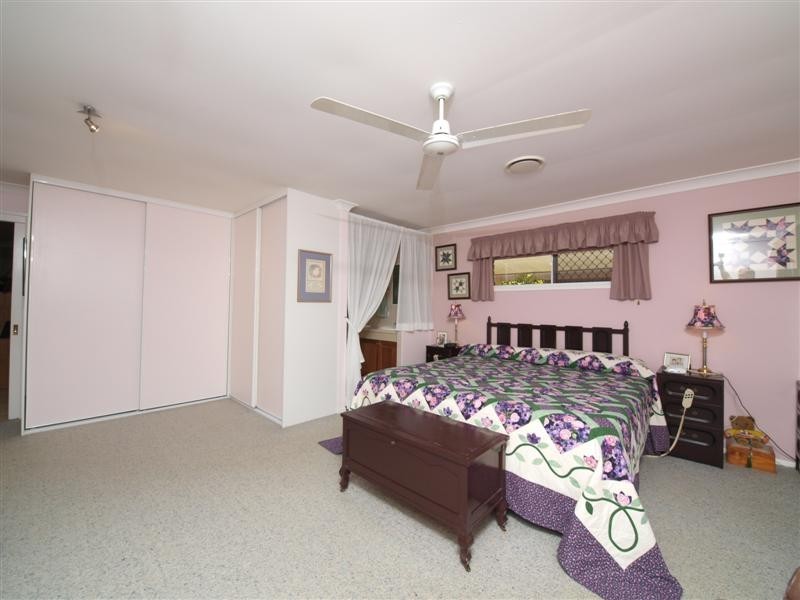 44 Gleneagles Cres, Albany Creek QLD 4035