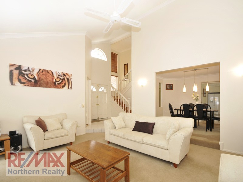 5 Champions Court, Albany Creek QLD 4035