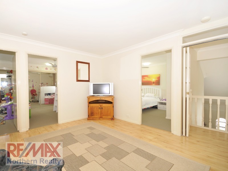 5 Champions Court, Albany Creek QLD 4035