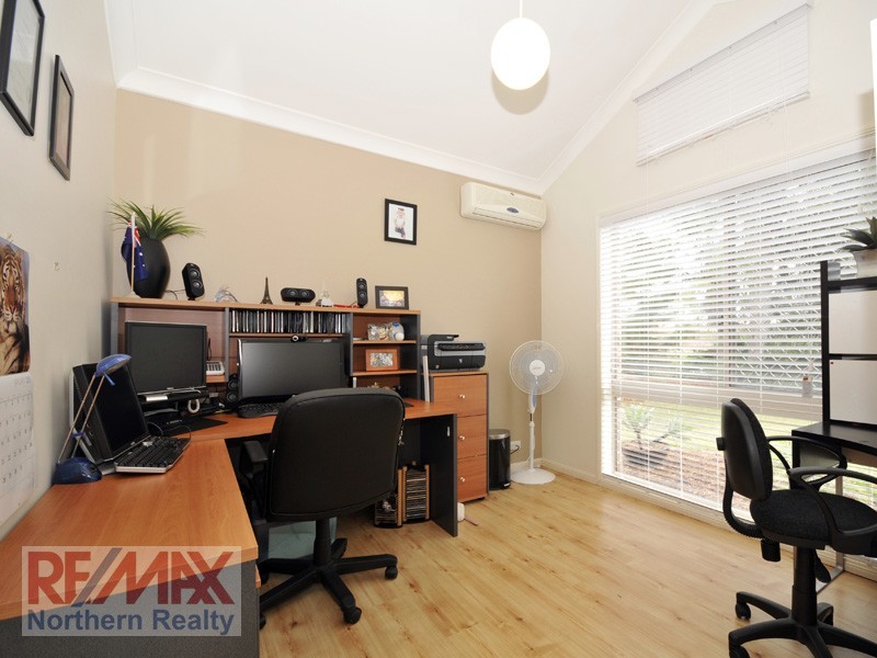 5 Champions Court, Albany Creek QLD 4035