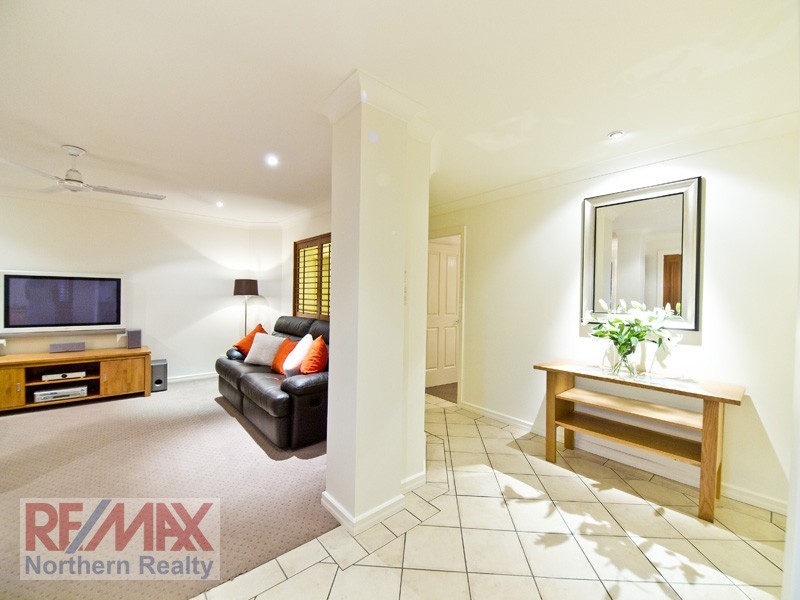 10 Karma Place, Albany Creek QLD 4035