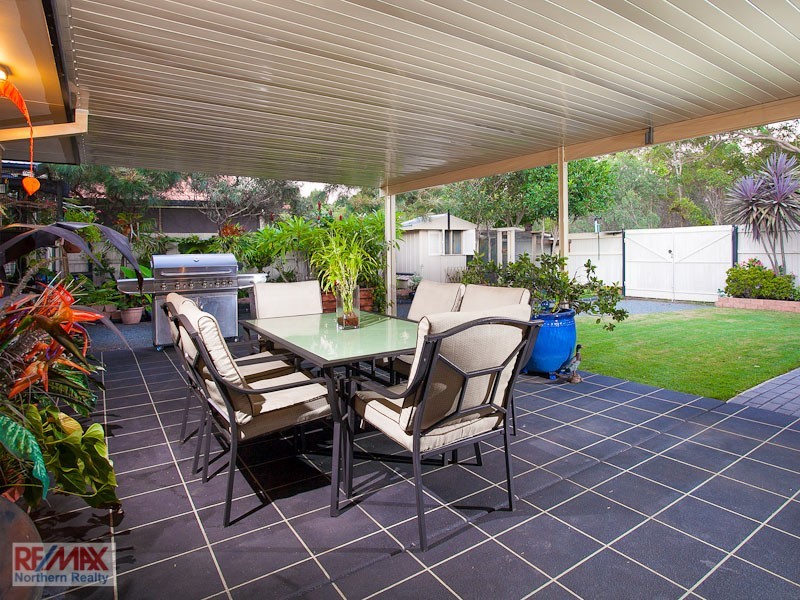 2 Bowerbird Ct, Cashmere QLD 4500