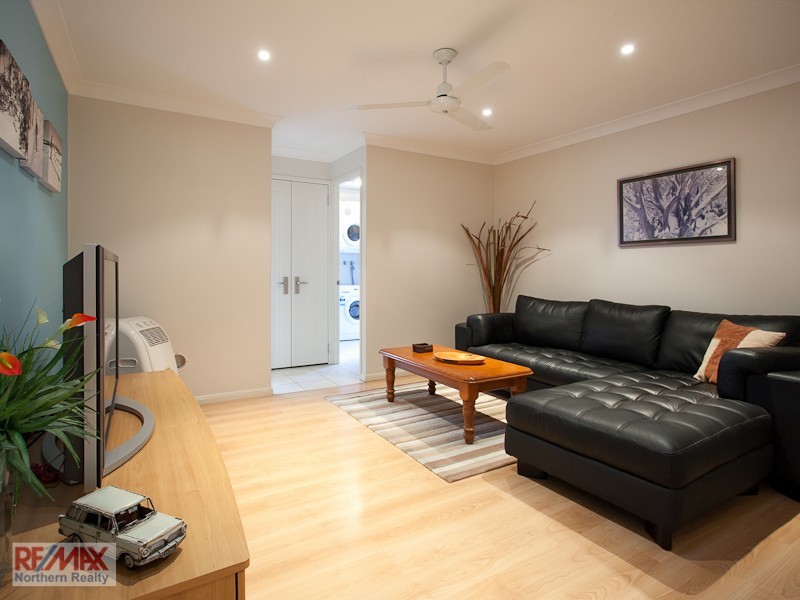 13 Bowerbird Ct, Cashmere QLD 4500