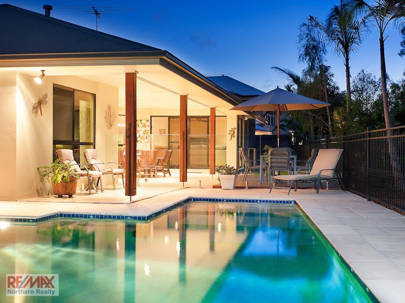 13 Bowerbird Ct, Cashmere QLD 4500