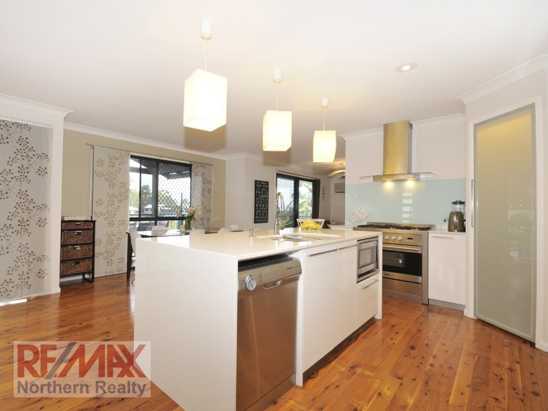 9 Georgette Ct, Eatons Hill QLD 4037