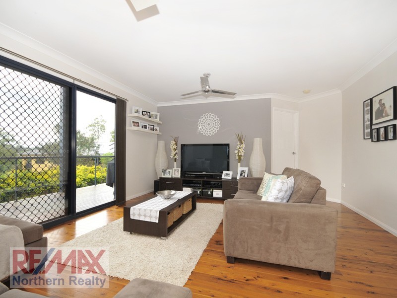 9 Georgette Ct, Eatons Hill QLD 4037