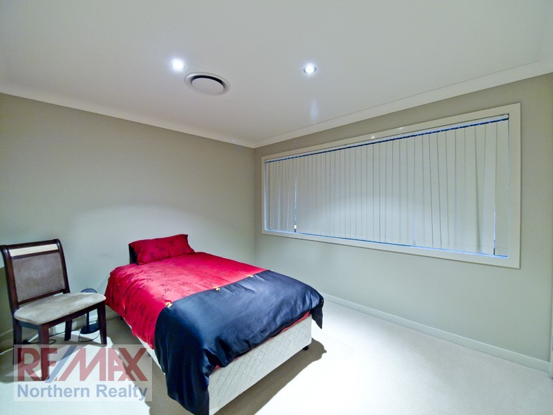 12 Jubilee Court, Eatons Hill QLD 4037