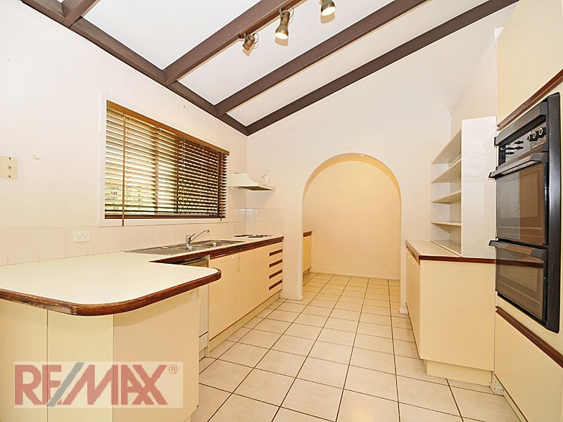 17 Park Road, Ferny Hills QLD 4055