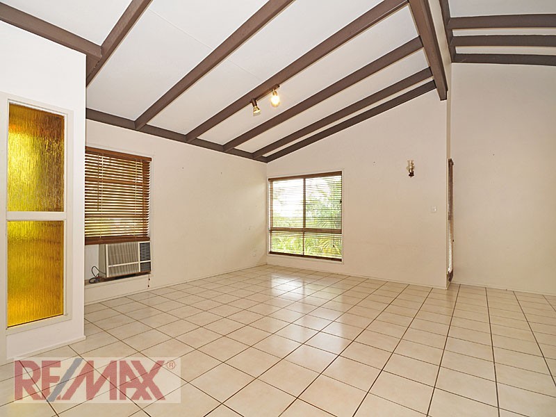 17 Park Road, Ferny Hills QLD 4055