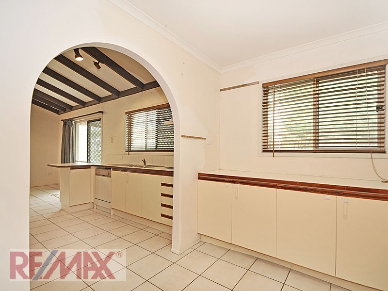 17 Park Road, Ferny Hills QLD 4055