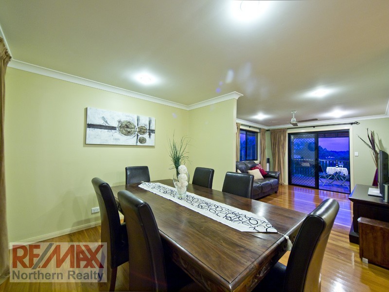 11 Valencia Court, Eatons Hill QLD 4037