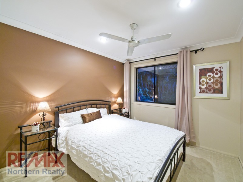 11 Valencia Court, Eatons Hill QLD 4037