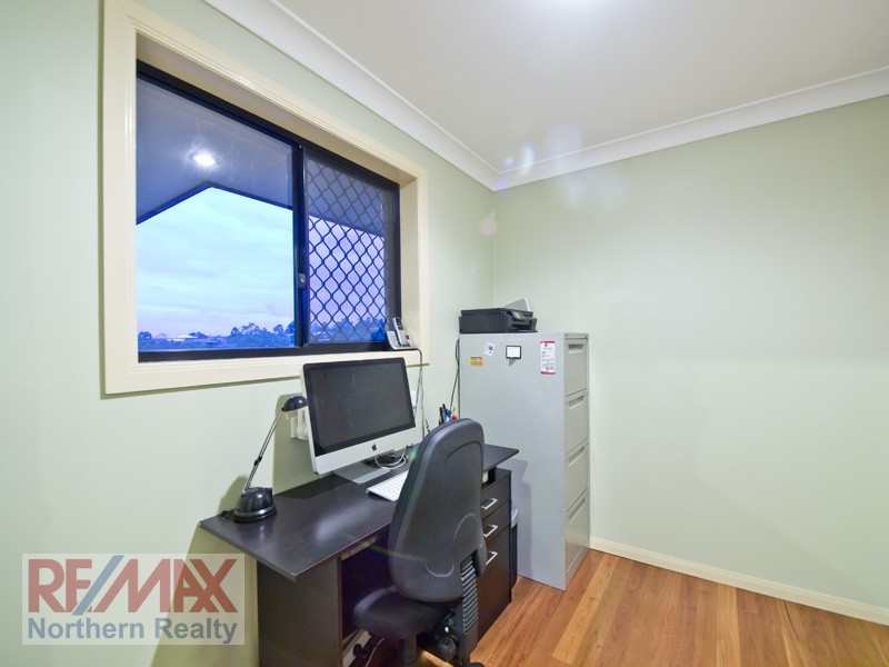 11 Valencia Court, Eatons Hill QLD 4037