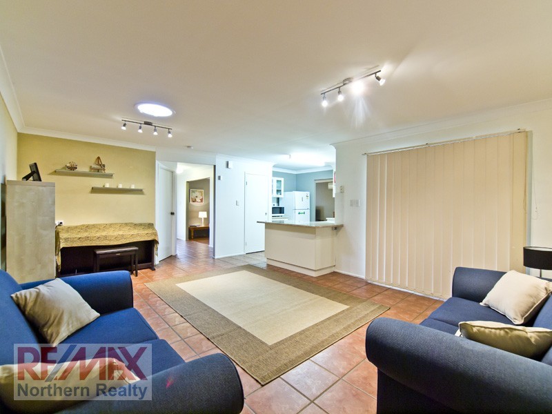 1 Tallebudgera Cres, Albany Creek QLD 4035