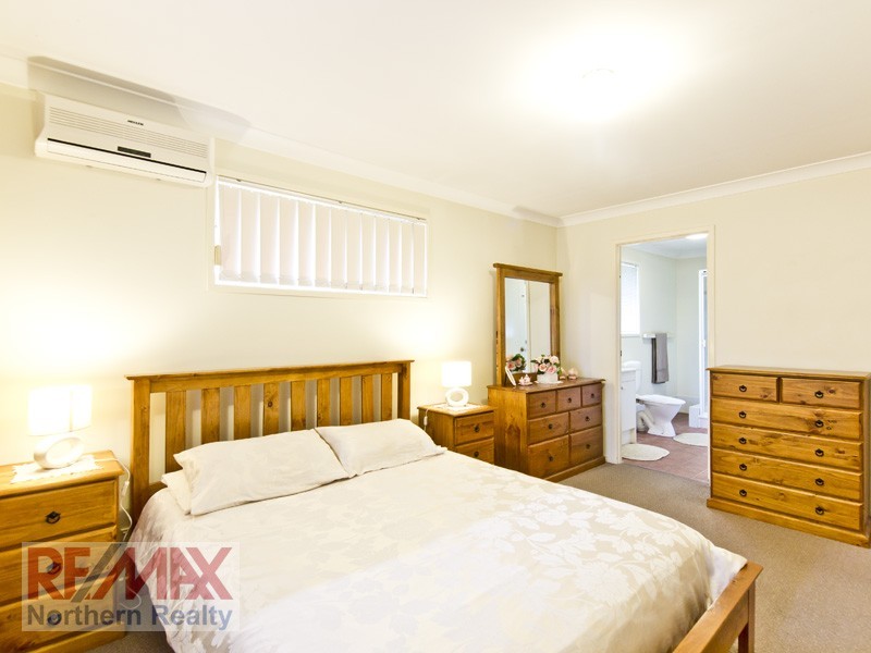 1 Tallebudgera Cres, Albany Creek QLD 4035