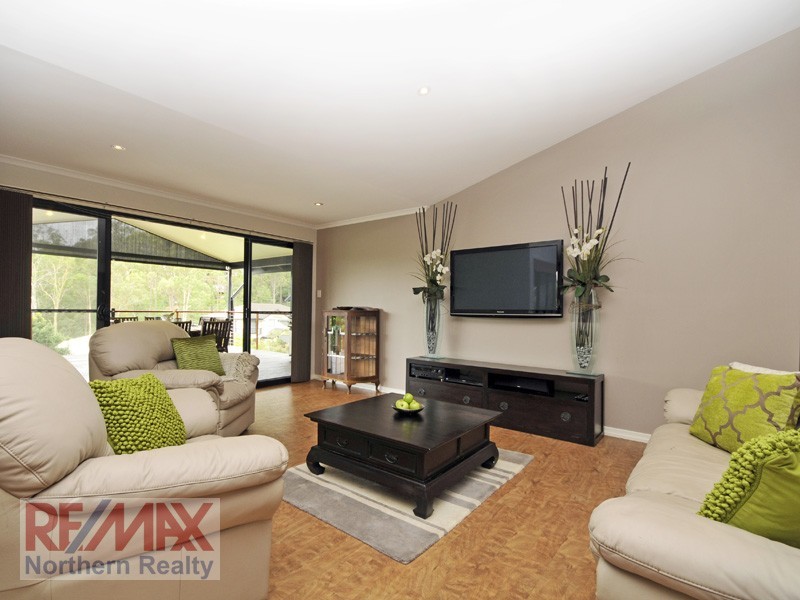 22 Talisman Ct, Eatons Hill QLD 4037