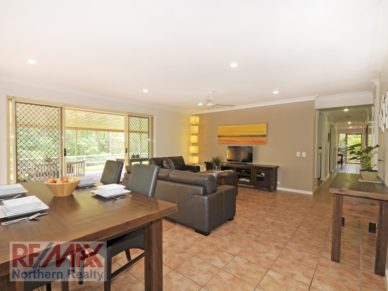 2 Corvus Drive, Cashmere QLD 4500