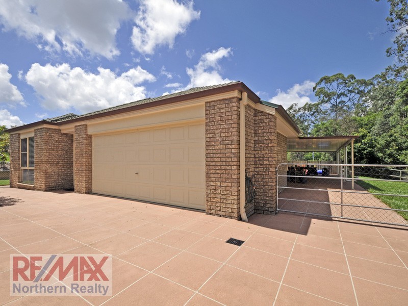 2 Corvus Drive, Cashmere QLD 4500