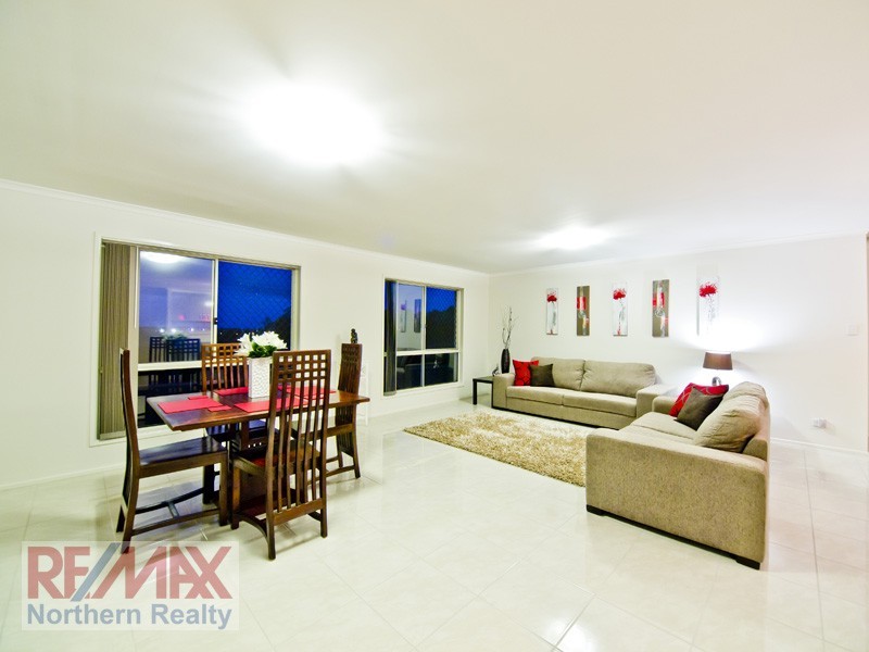 25 Michael David Dve, Warner QLD 4500