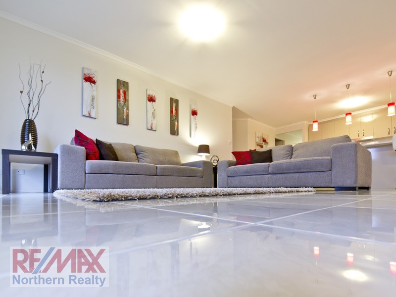 25 Michael David Dve, Warner QLD 4500