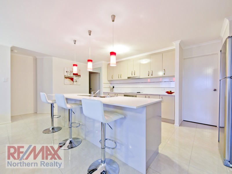 25 Michael David Dve, Warner QLD 4500