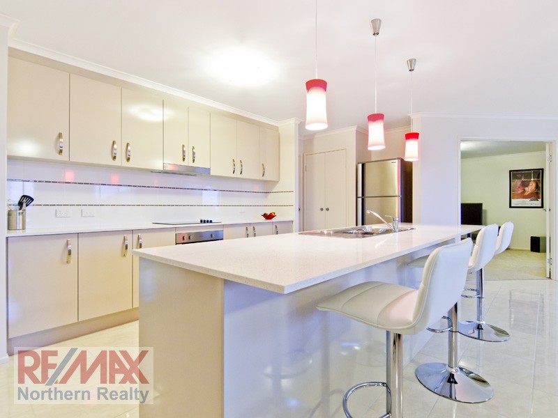 25 Michael David Dve, Warner QLD 4500