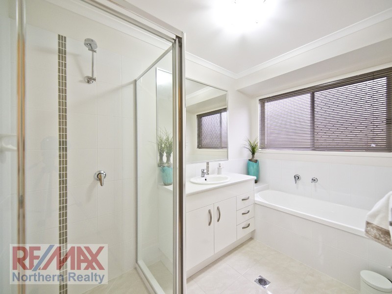 25 Michael David Dve, Warner QLD 4500