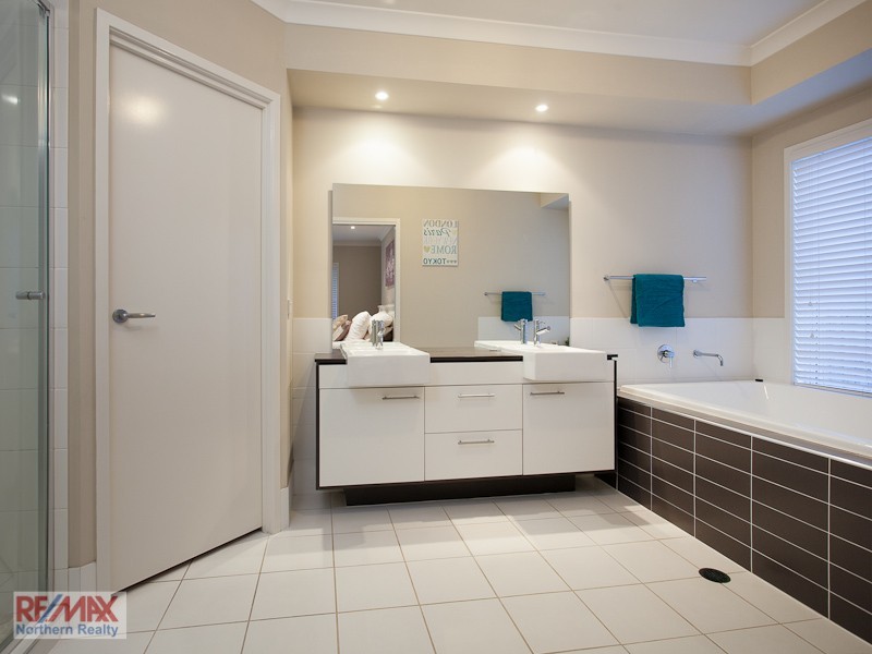 20 Bella Street, Cashmere QLD 4500