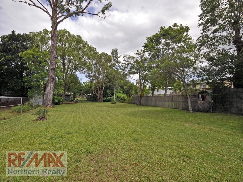 22 Peter Street, Strathpine QLD 4500