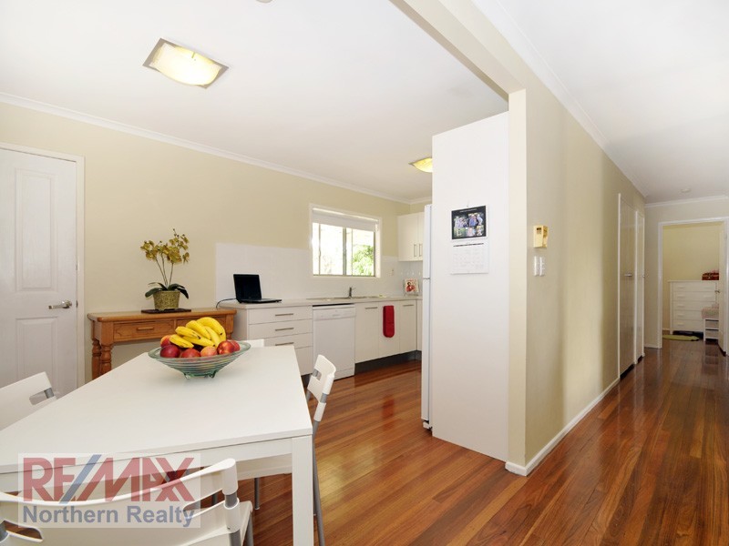 22 Peter Street, Strathpine QLD 4500