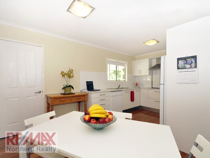 22 Peter Street, Strathpine QLD 4500