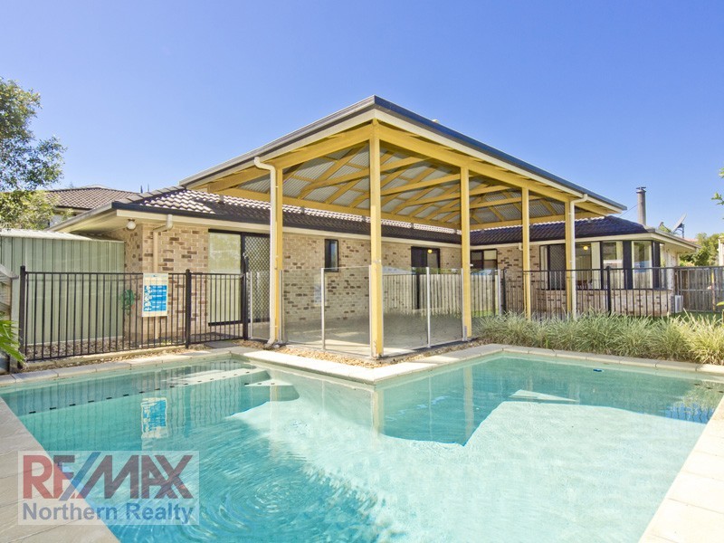 124 Saraband Drive, Eatons Hill QLD 4037