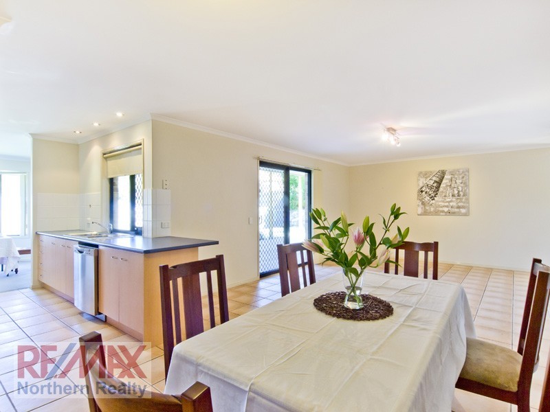 124 Saraband Drive, Eatons Hill QLD 4037
