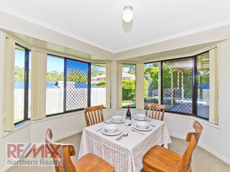 124 Saraband Drive, Eatons Hill QLD 4037
