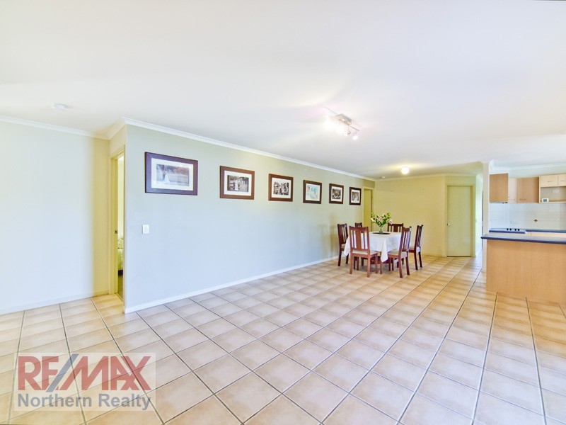 124 Saraband Drive, Eatons Hill QLD 4037