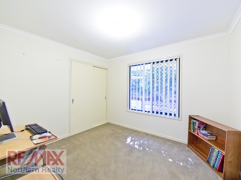 124 Saraband Drive, Eatons Hill QLD 4037