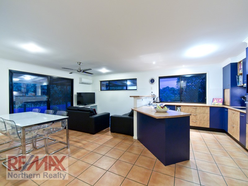 53 Cressbrook Dr, Albany Creek QLD 4035